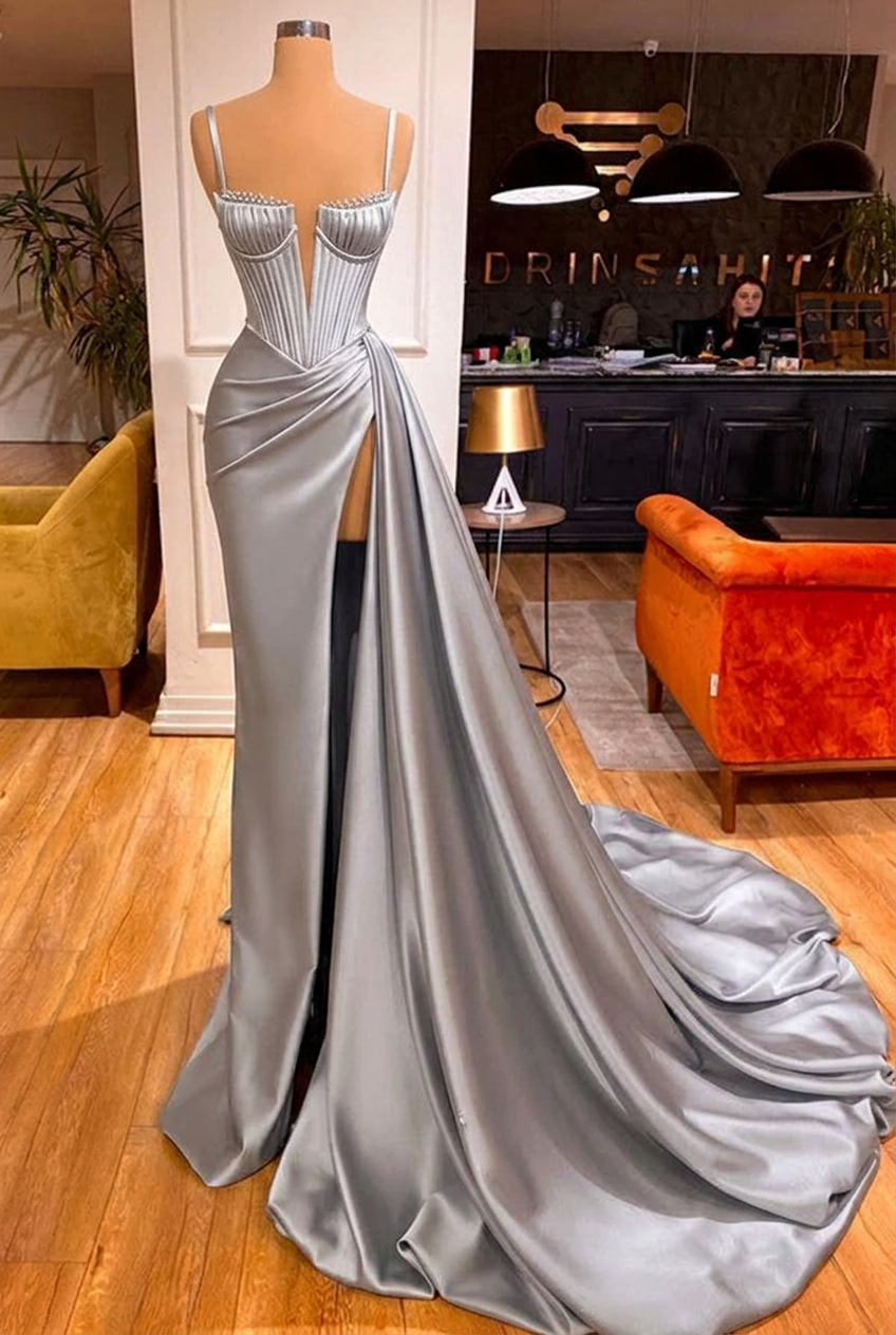 Silver sweetheart split-front mermaid prom dress