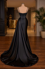 Black sweetheart split-front mermaid prom dress