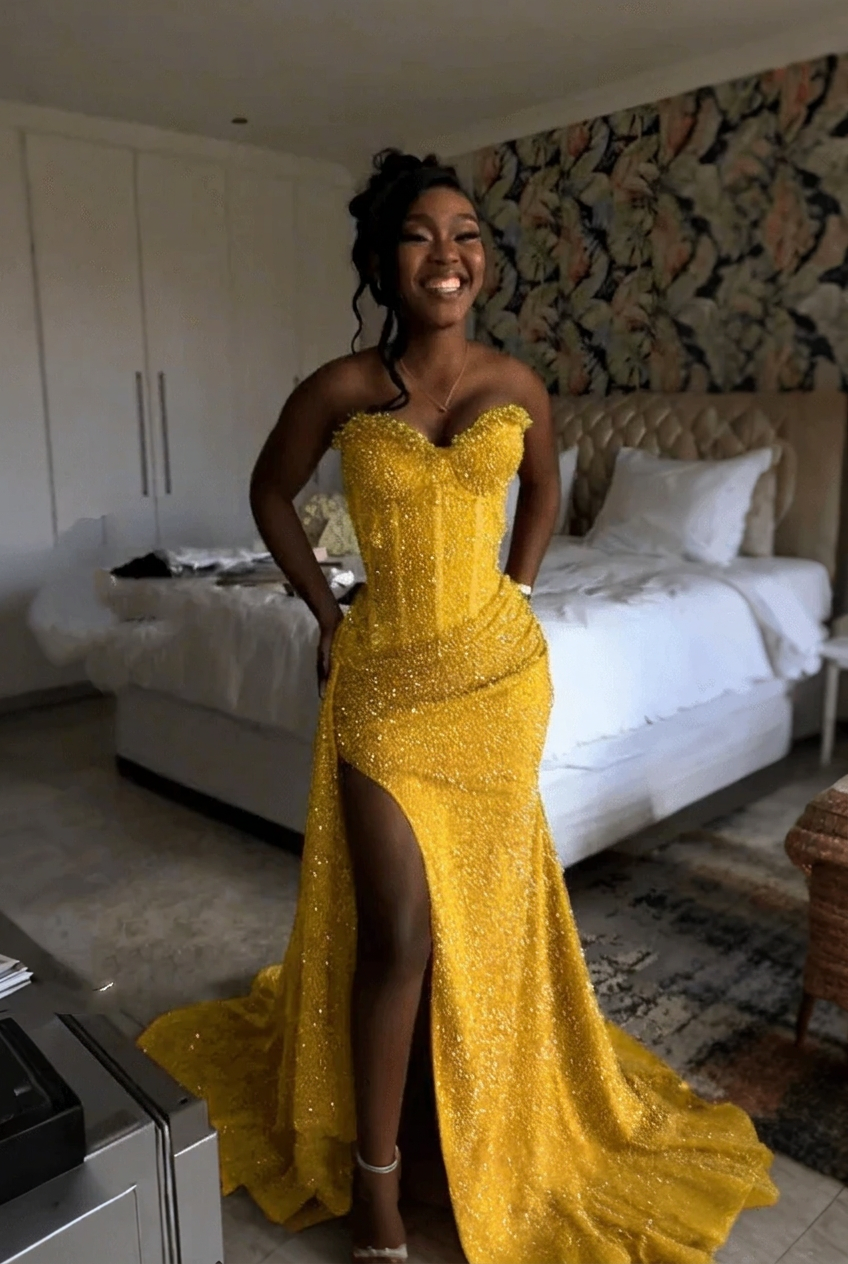 Yellow strapless split-front mermaid prom dress