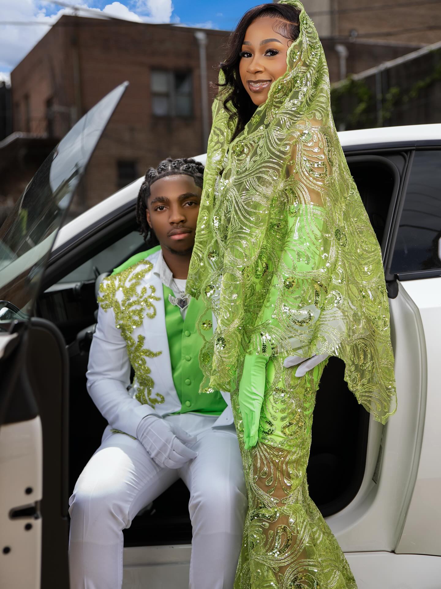 Green Strapless Sequined Prom Dress Sheer Mermaid Gown with Veil