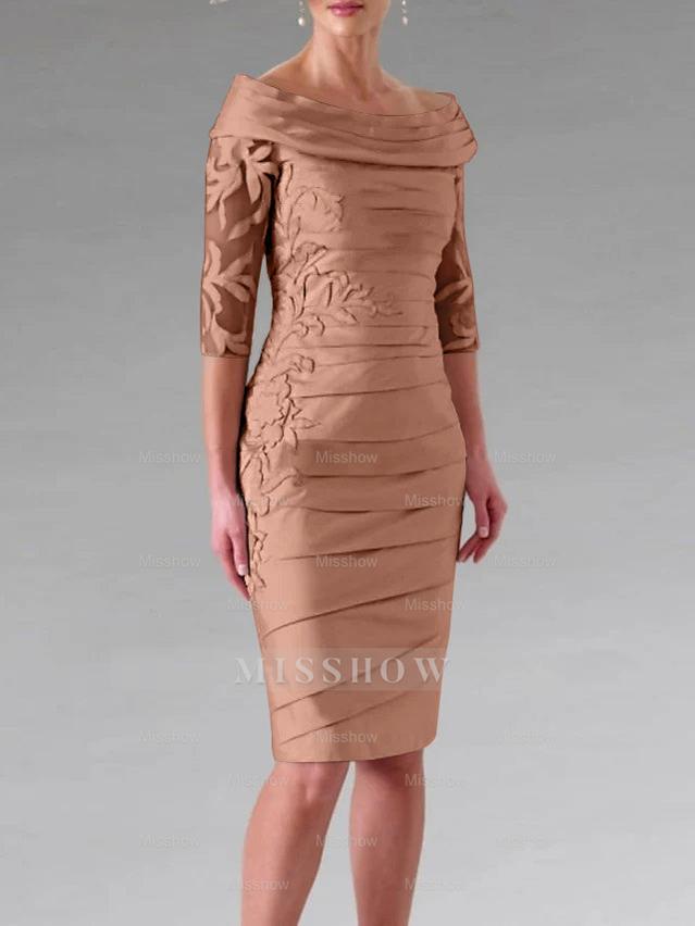 Half-Sleeve Knee-Length Sheath/Column Mother of the Bride Dress with Ruching and Appliques