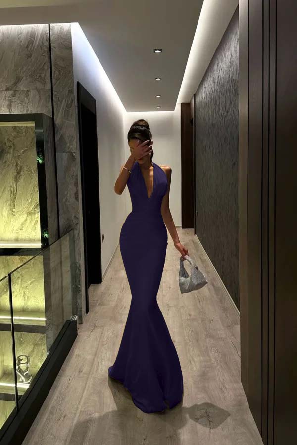 Halter V Neck Sleeveless Long Mermaid Formal Dress With Pleated