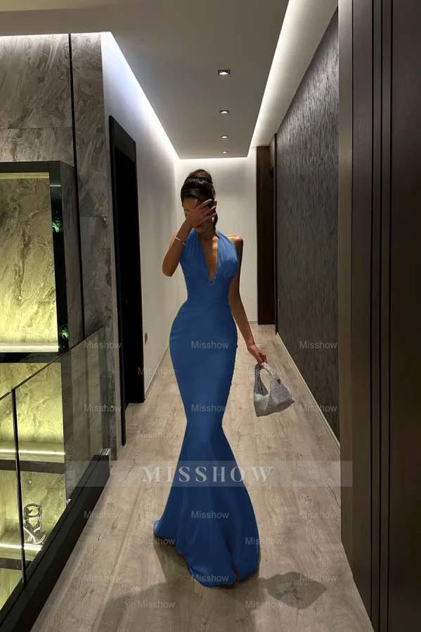 Halter V Neck Sleeveless Long Mermaid Formal Dress With Pleated