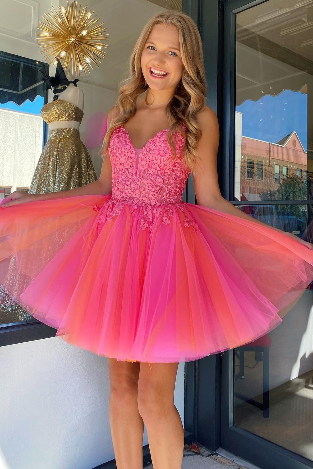 Hot Pink Sweetheart Spaghetti Straps 3D Floral Lace Appliqués Bodice Layered Tulle A-Line Homecoming Dress Mini