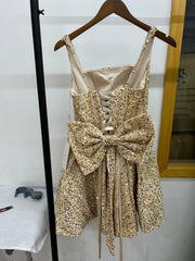 MisShow Sparkly Sequin Homecoming Dresses for Teens Square Neck Short Prom Dress Cocktail Party Gowns with Bow