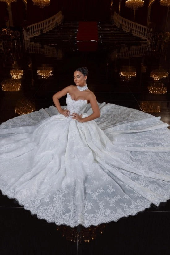 Ivory Glitter Lace Ball Gown Wedding Dress Strapless Sweetheart Illusion Lace Corset Crystal Beading Princess Bridal Gown with Cathedral Train