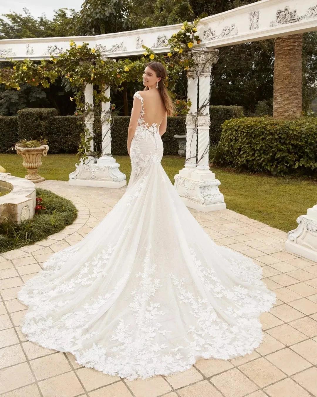 Ivory Lace Applique Mermaid Wedding Dress Illusion Scoop Neck Cap Sleeves Open Back Cathedral Train Bridal Gown