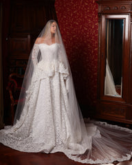 Ivory Off-the-Shoulder Long Sleeve Ball Gown Wedding Dress Full Lace Applique Cathedral Train Bridal Gown