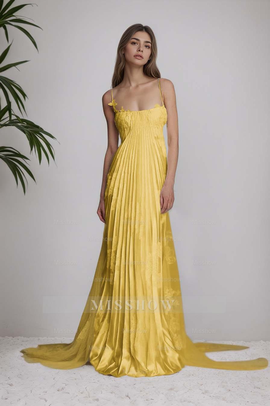 Ivory Spaghetti Straps Sleeveless A-Line Satin Pleated Lace Appliques Formal Evening Gown