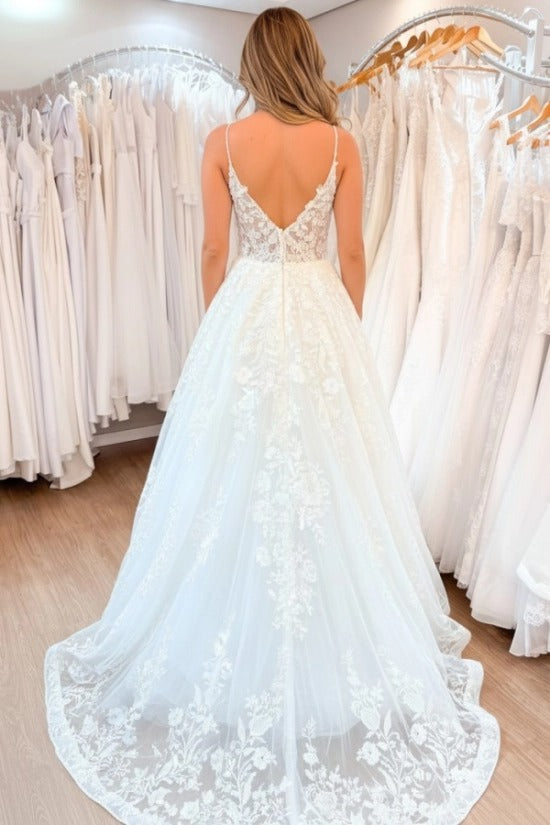 Ivory Tulle A-Line Wedding Dress Spaghetti Straps Scoop Neck Illusion 3D Floral Lace Applique Open Back Bridal Gown with Sweep Train