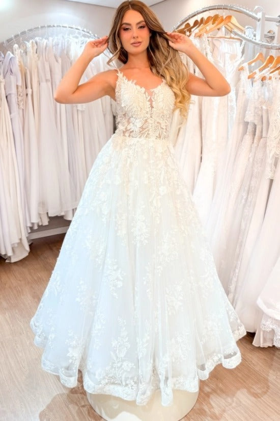 Ivory Tulle A-Line Wedding Dress Spaghetti Straps Scoop Neck Illusion 3D Floral Lace Applique Open Back Bridal Gown with Sweep Train