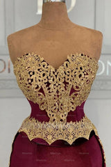 Latest Burgundy Sweetheart Sleeveless Mermaid Wedding Dress with Appliques and Slit