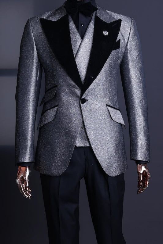 Latest Gray Peaked Lapel Three-Piece Prom Suit