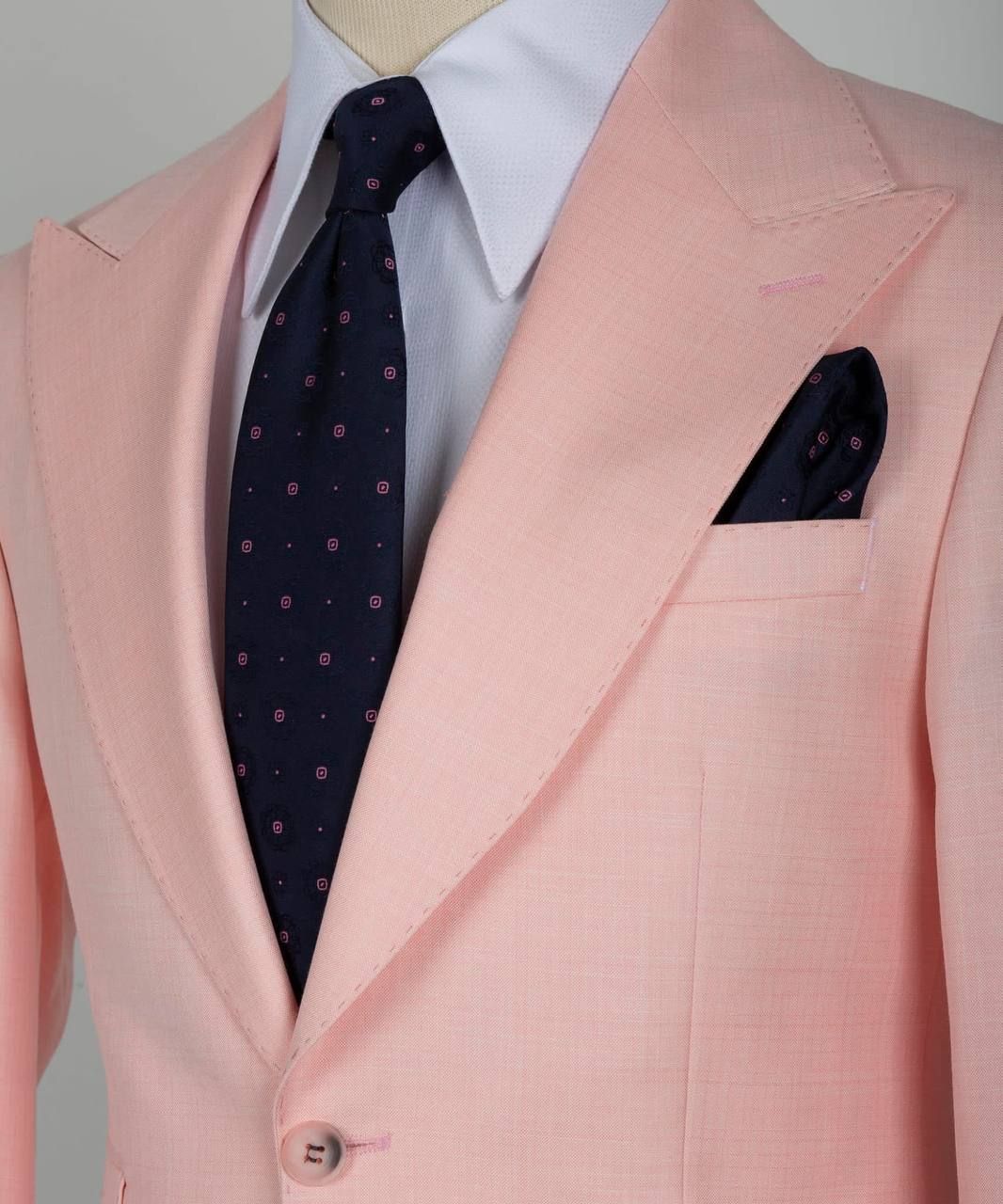 Latest Pink Three-Piece Slim Fit Fashionable Men’s Suit