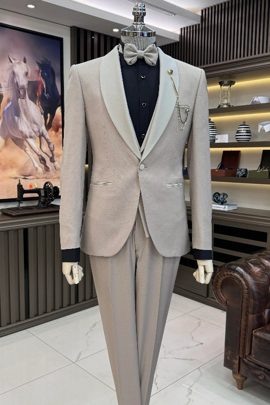 Light Gray Shawl Collar Three-Piece Wedding Men's Suit