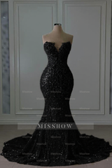 Luxurious Ivory Sweetheart Mermaid Wedding Dress with Beaded Lace and Sequins - Sleeveless Bridal Gown