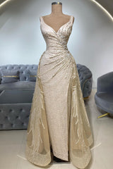 Luxury Champagne V-Neck Sleeveless Sequined Beaded Ruffles Detachable Train Tulle Evening Dress With Appliques