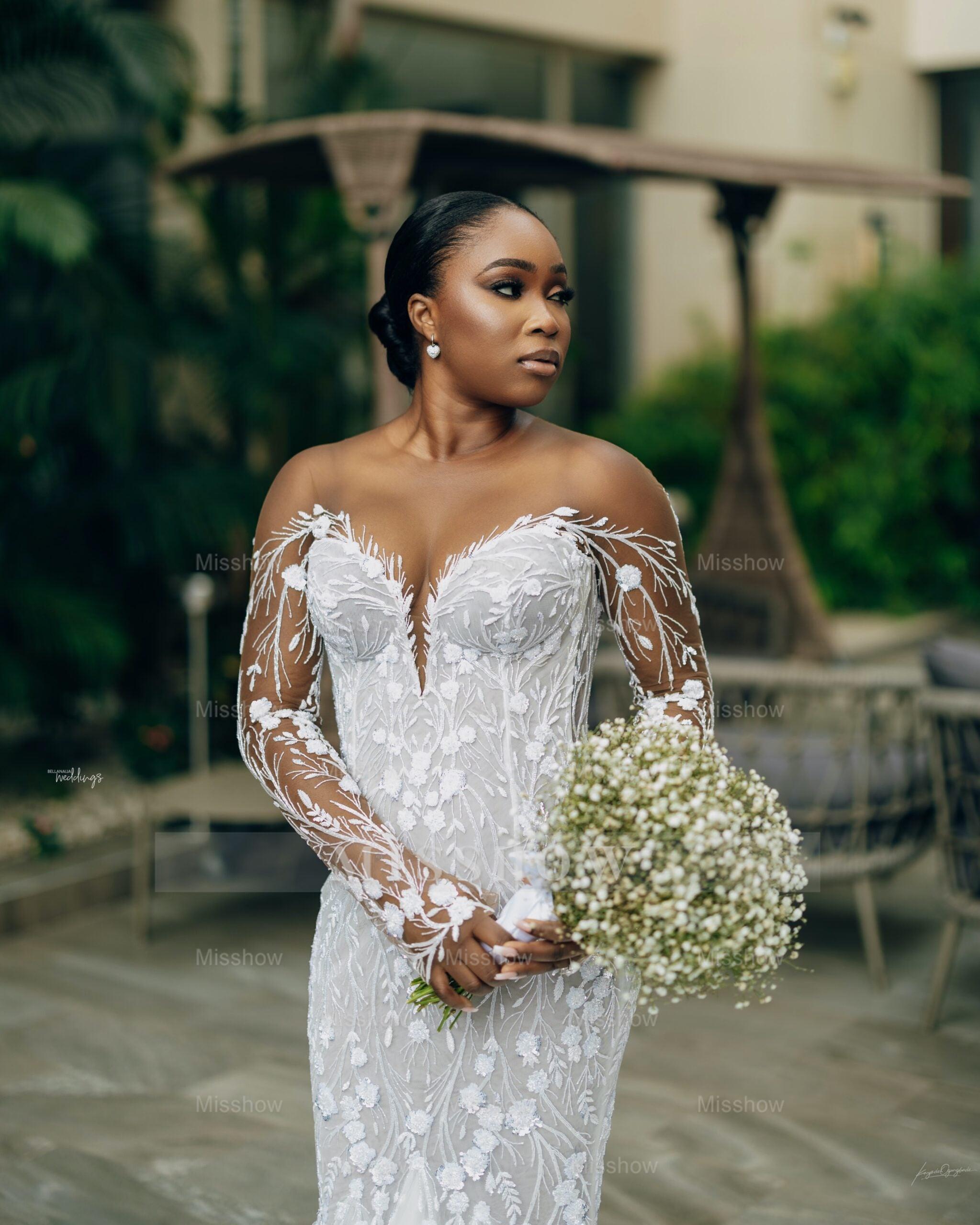 Luxury Long White Lace Long Sleeves Beaded Mermaid Wedding Dress Luxury Long White Lace Long Sleeves Beaded Mermaid Wedding Dress