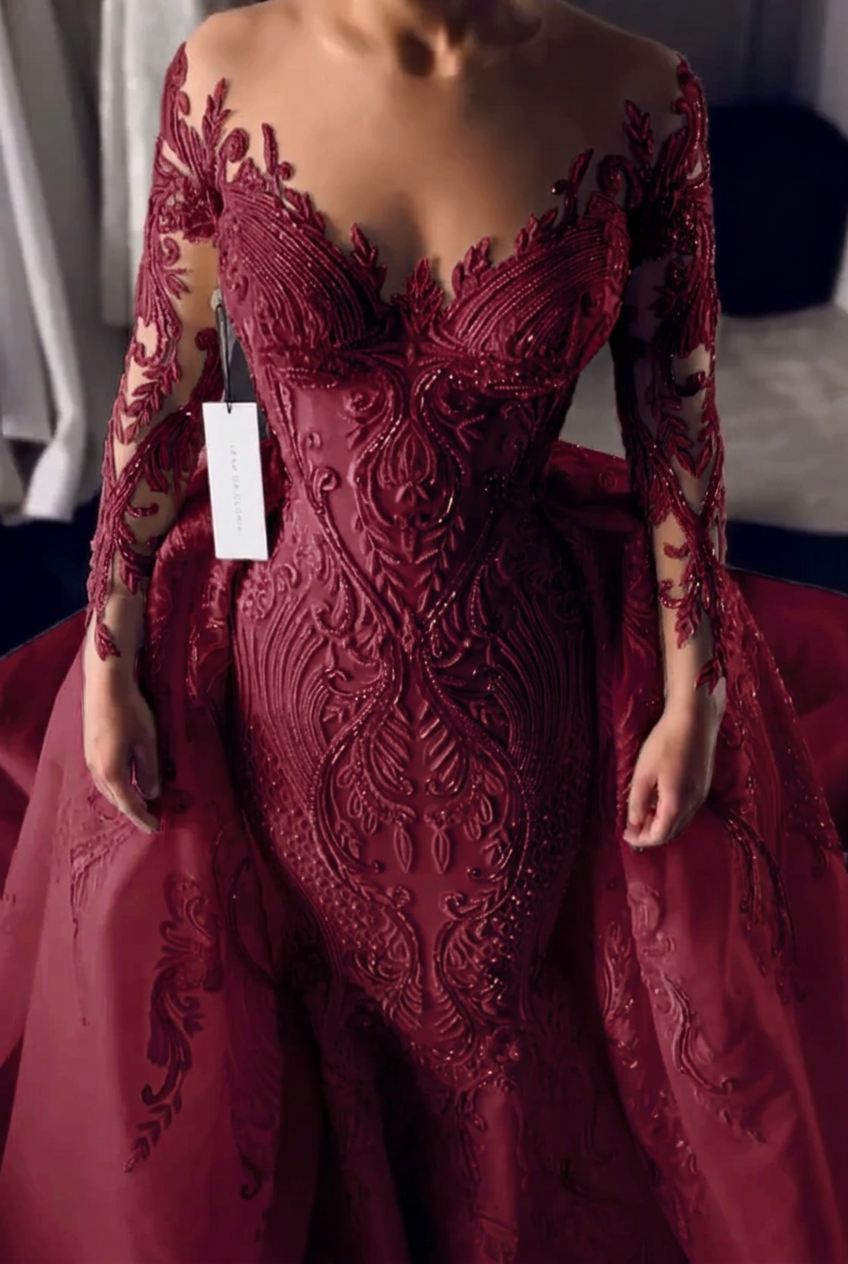 Burgundy scoop lace mermaid wedding dress