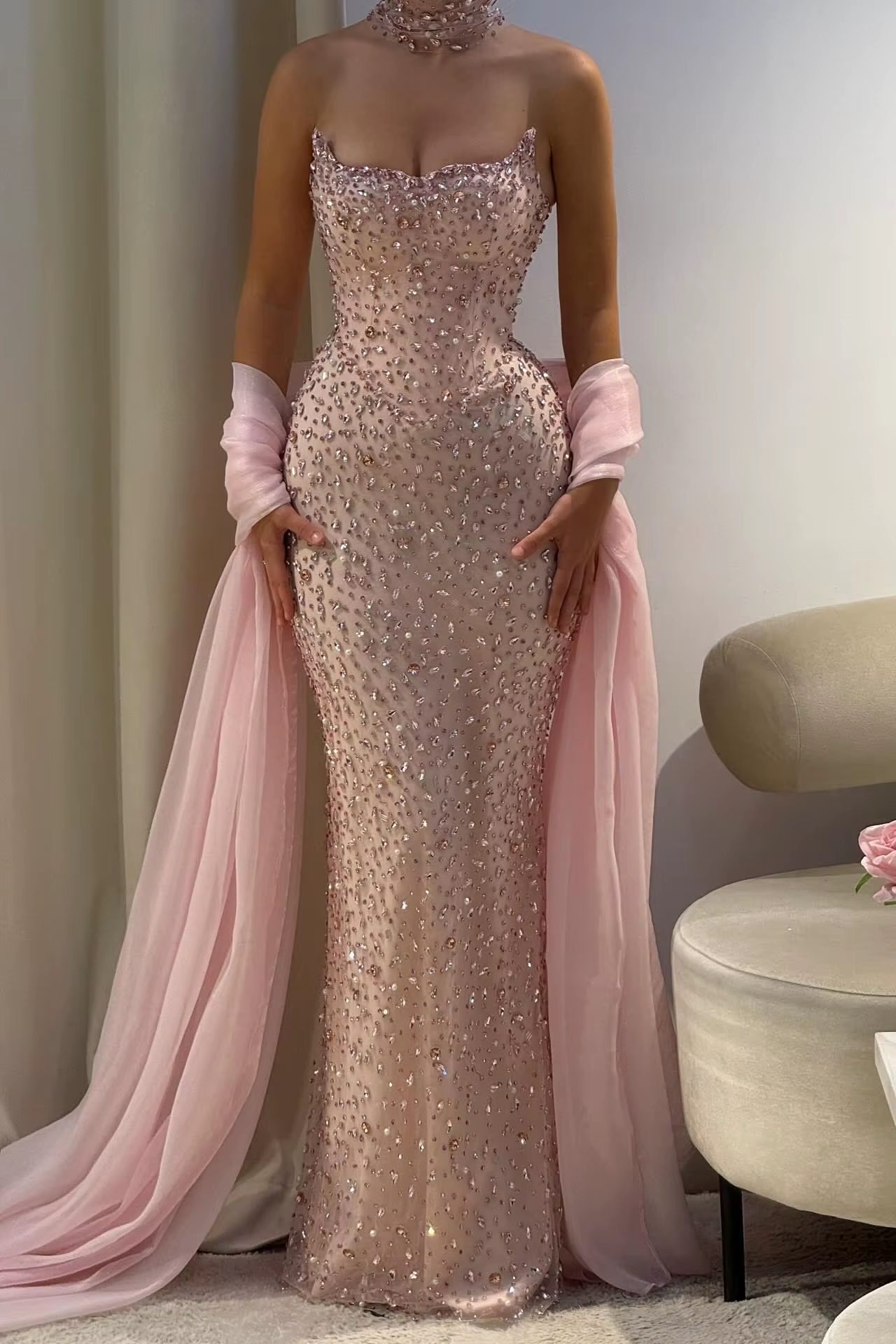 Luxury Pink Diamond Evening Dress with Cape Gown for Wedding Party