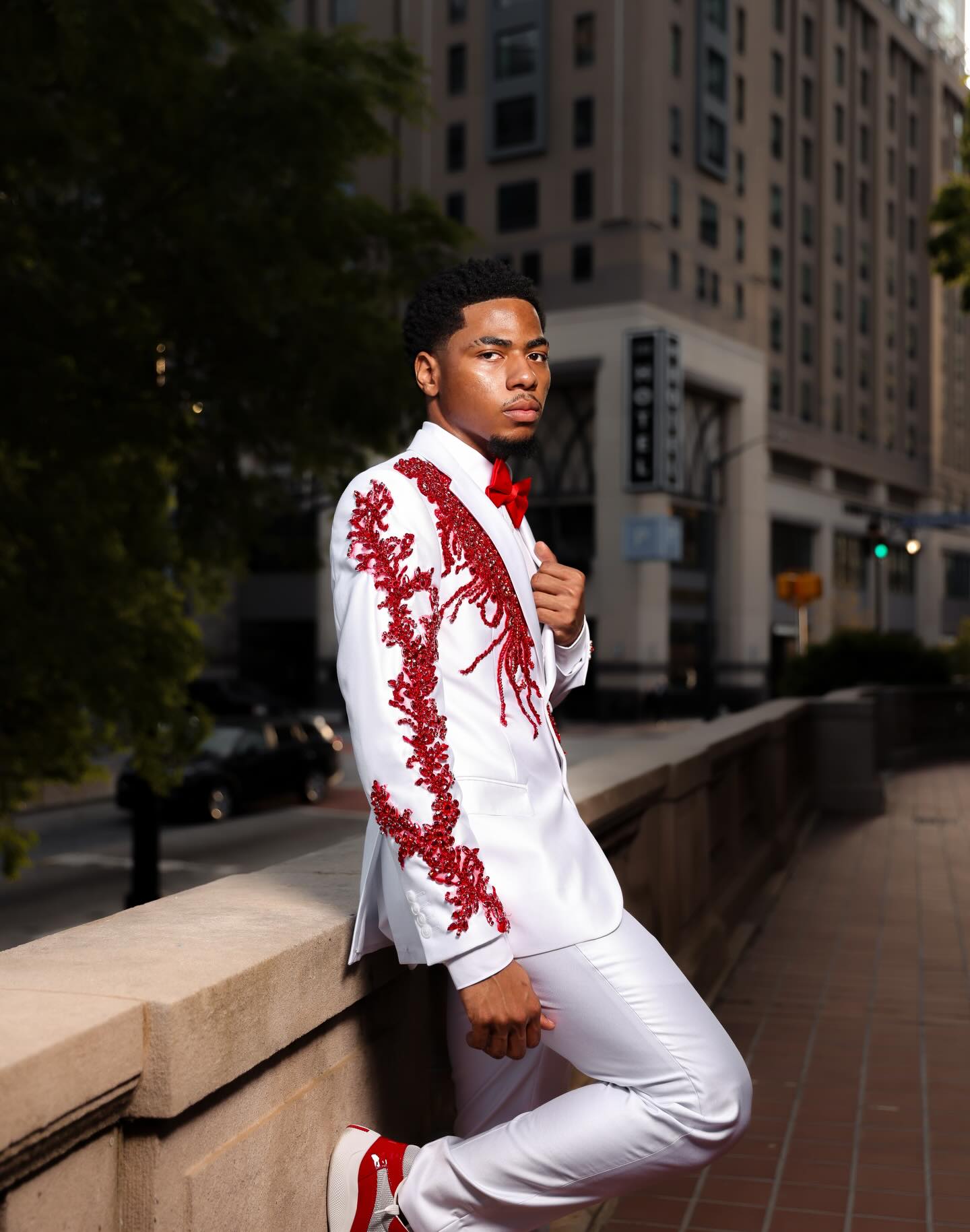 Luxury Red Sequin Beads Prom Dress Off The Shoulder Mermaid Formal Gown with Veil