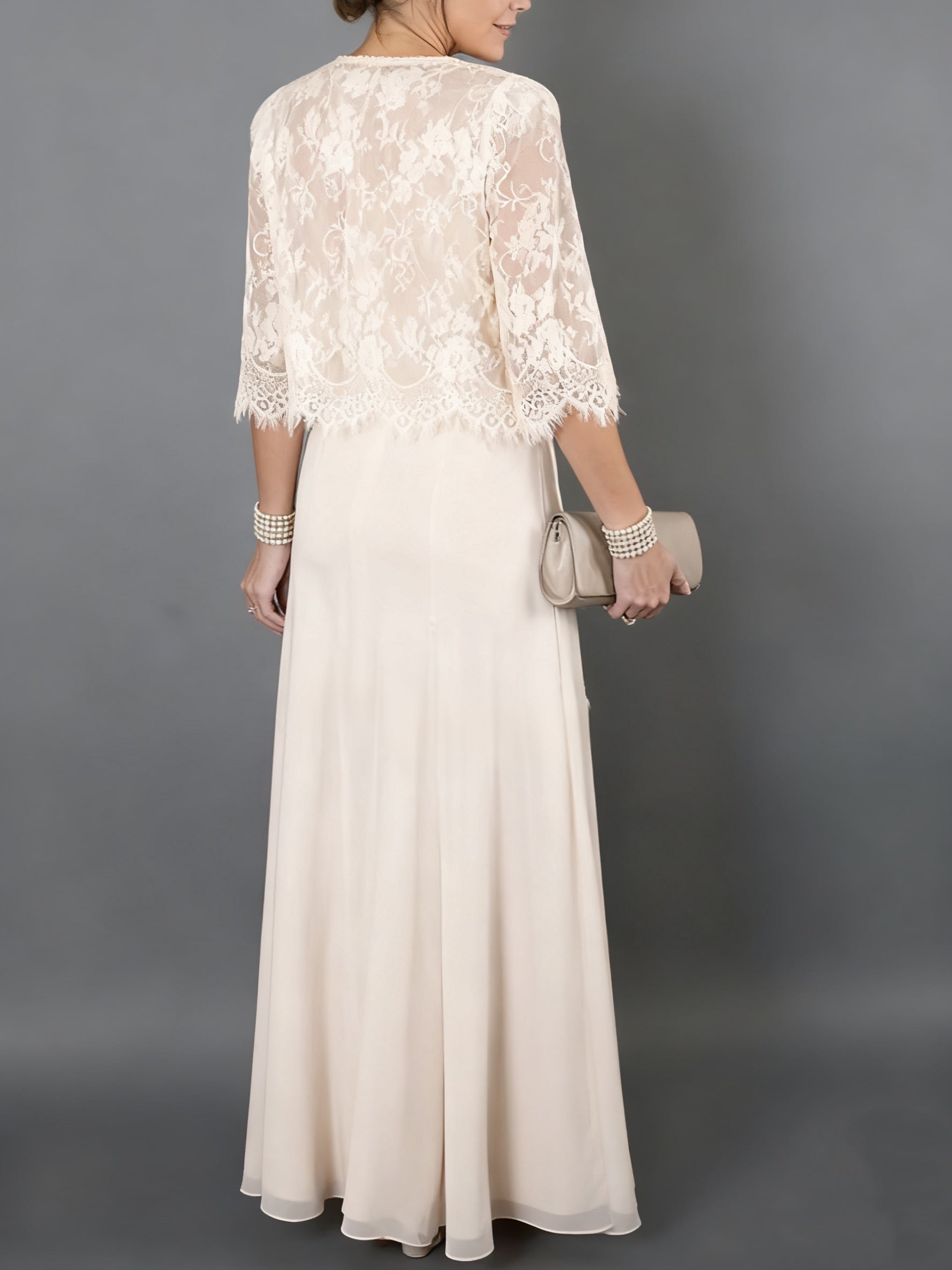 A Line Princess Scoop Sleeveless Mother Of The Bride Dresses With Lace Pleats