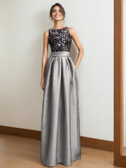 A Line Princess Scoop Sleeveless Pleated Mother Of The Bride Dresses With Appliques Lace