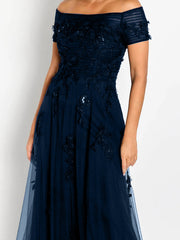 A Line Off The Shoulder Sleeveless Mother Of The Bride Groom Dresses With Appliques