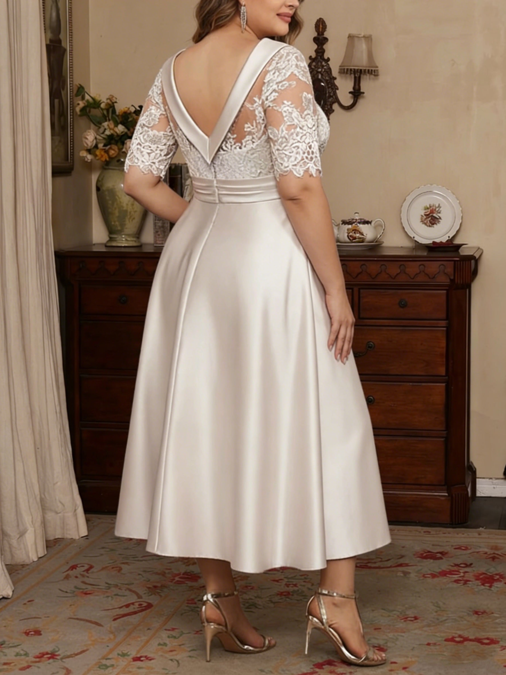 A Line Princess Scoop Satin Plus Size Mother Of The Bride Dresses Lace Half Sleeves Tea Length