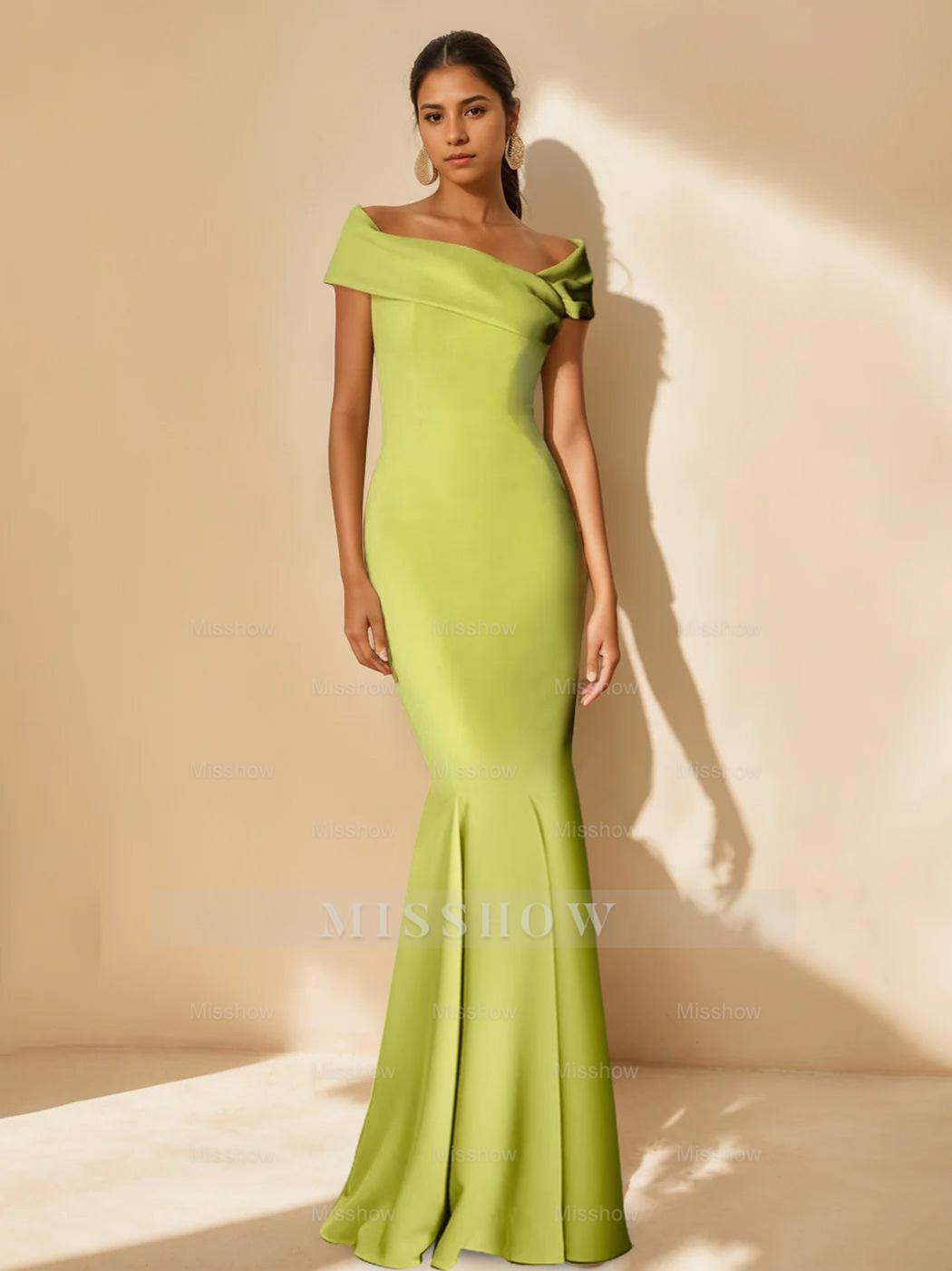 Minimalist Off-the-Shoulder Mother of the Bride Dresses in Trumpet/Mermaid Style with Detachable Flower