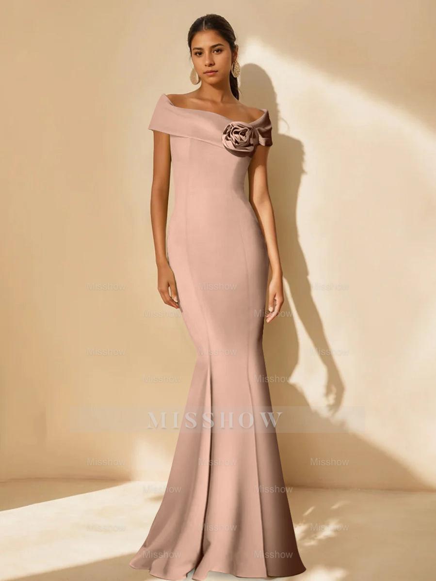Minimalist Off-the-Shoulder Mother of the Bride Dresses in Trumpet/Mermaid Style with Detachable Flower