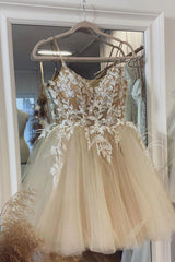 Misshow Beige Spaghetti Straps Homecoming Dress/Mini Dress With Appliques