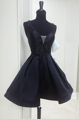Misshow Black A Line Short Homecoming Dress/Mini Dress With Bow