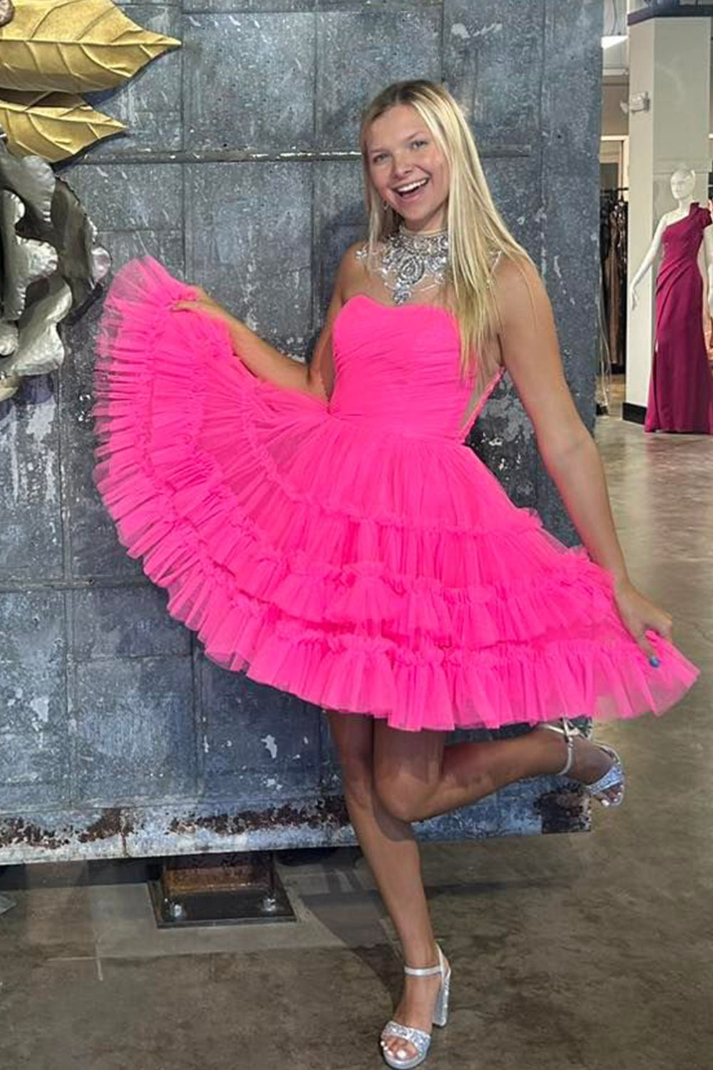 Misshow Black A-Line Sweetheart Tulle Tiered Corset Short Homecoming Dress/Mini Dress