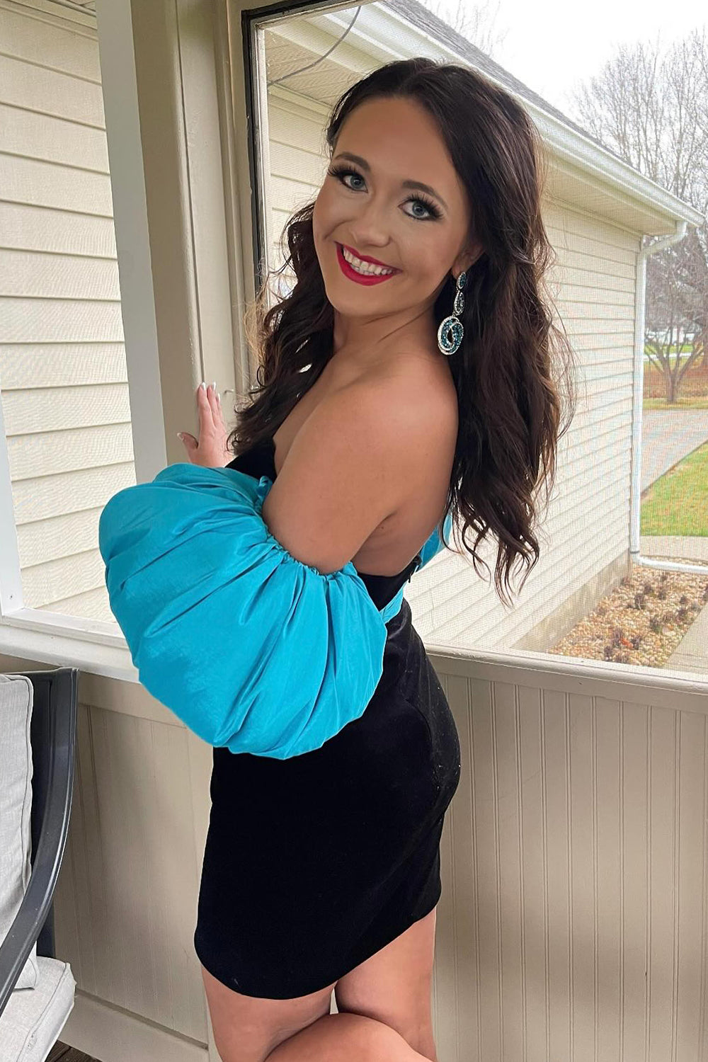 Misshow Black Detachable Sleeves Velvet Tight Short Homecoming Dress/Mini Dress