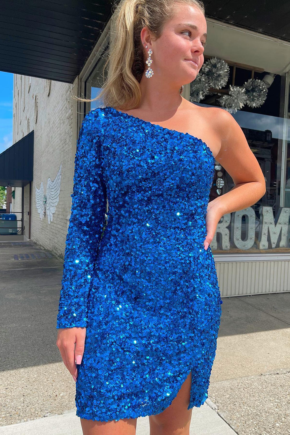 Misshow Blue Sequins Homecoming Dress/Mini Dress with Sleeves