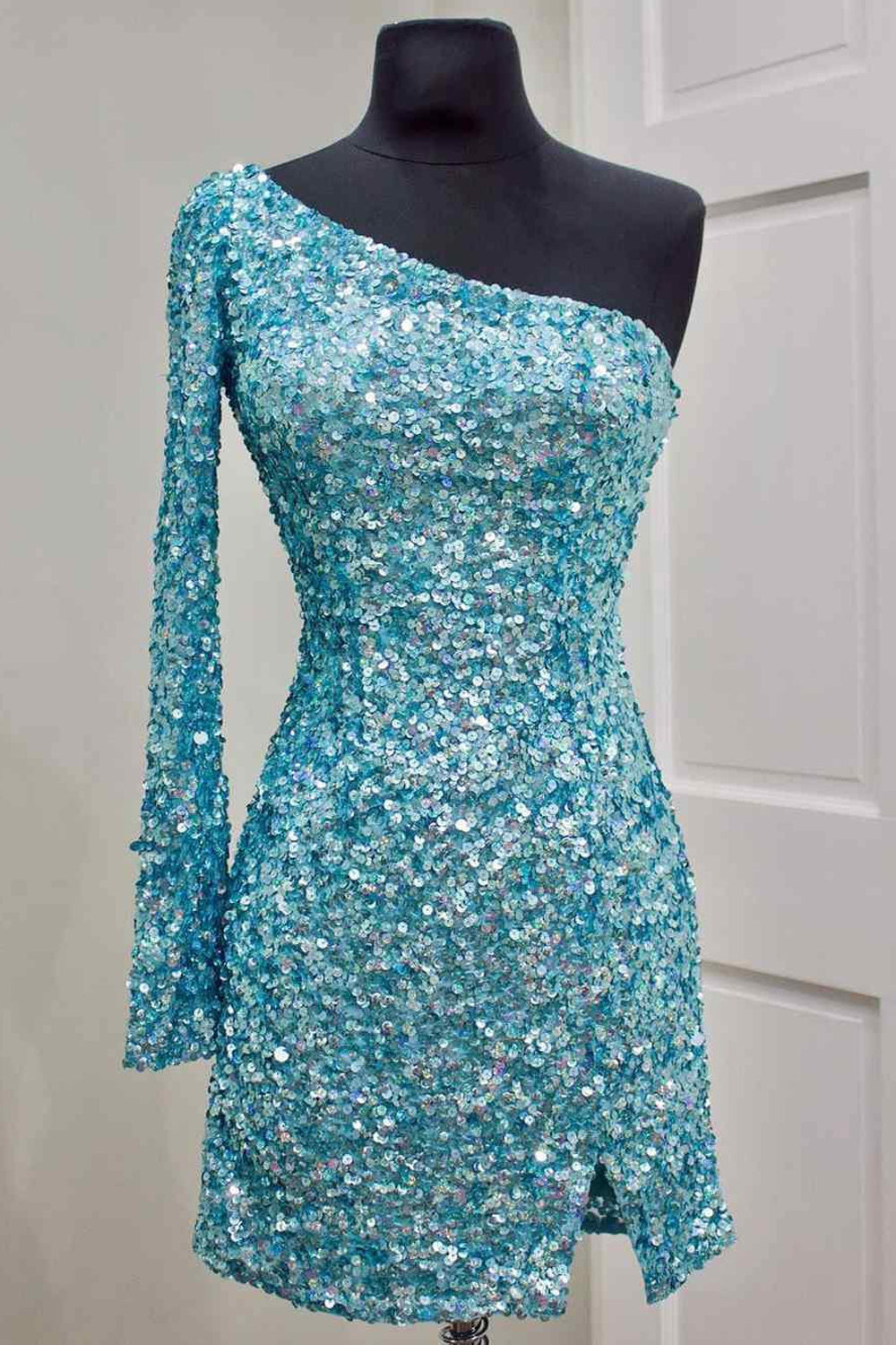 Misshow Blue Sequins Homecoming Dress/Mini Dress with Sleeves