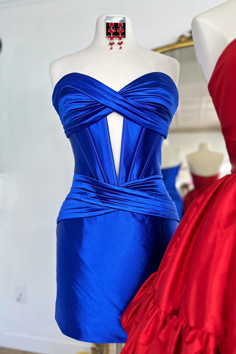 Misshow Burgundy Corset Strapless Tight Short Homecoming Dress/Mini Dress