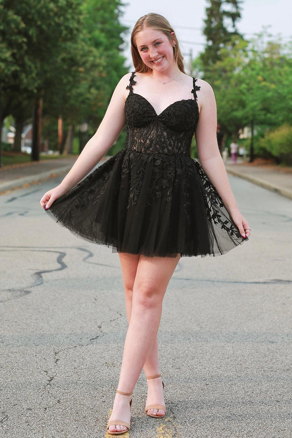 Misshow Coral Backless Short Cocktail Dress with Appliques