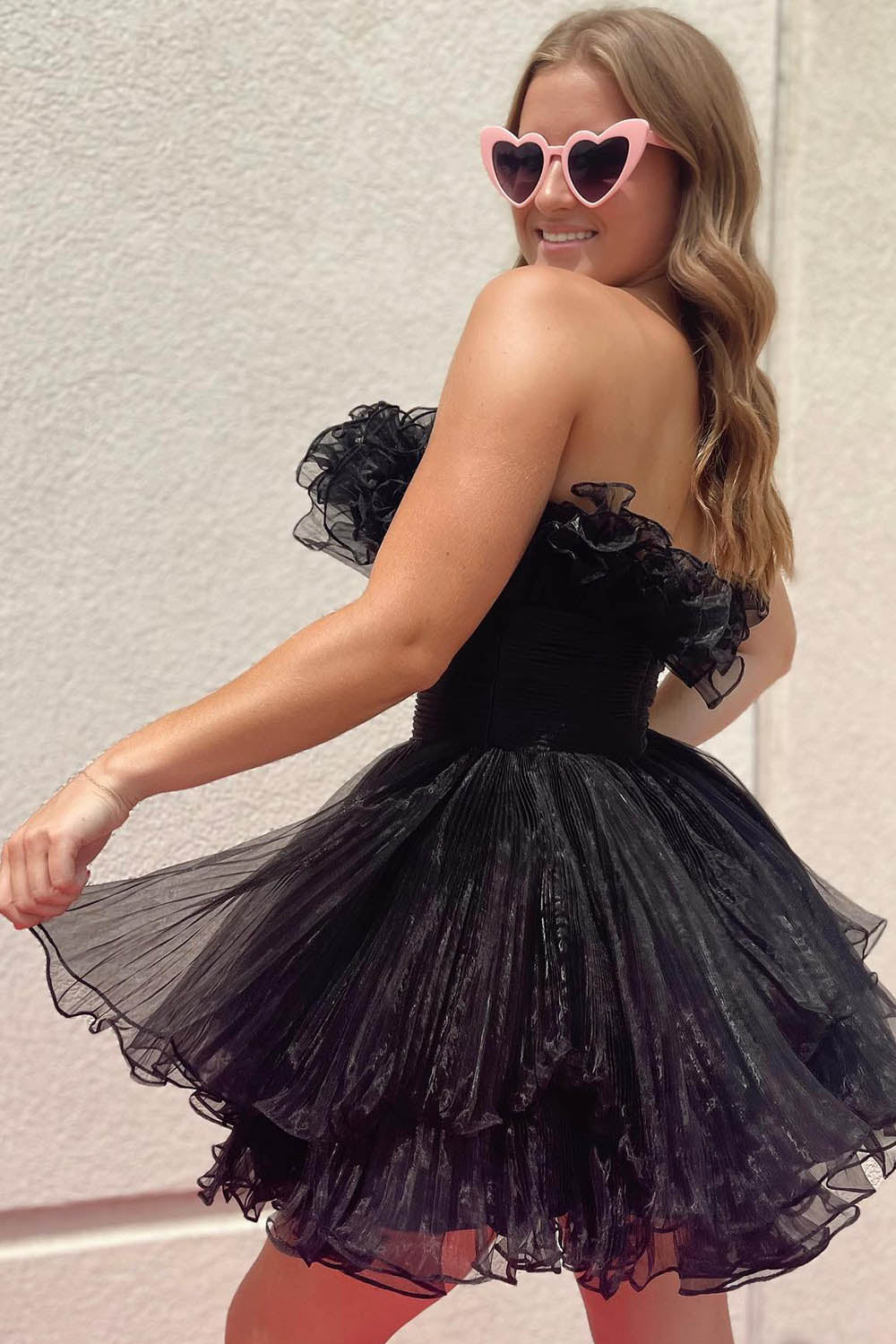 Misshow Fluffy Blue A-Line Strapless Ruffled Short Homecoming Dress/Mini Dress