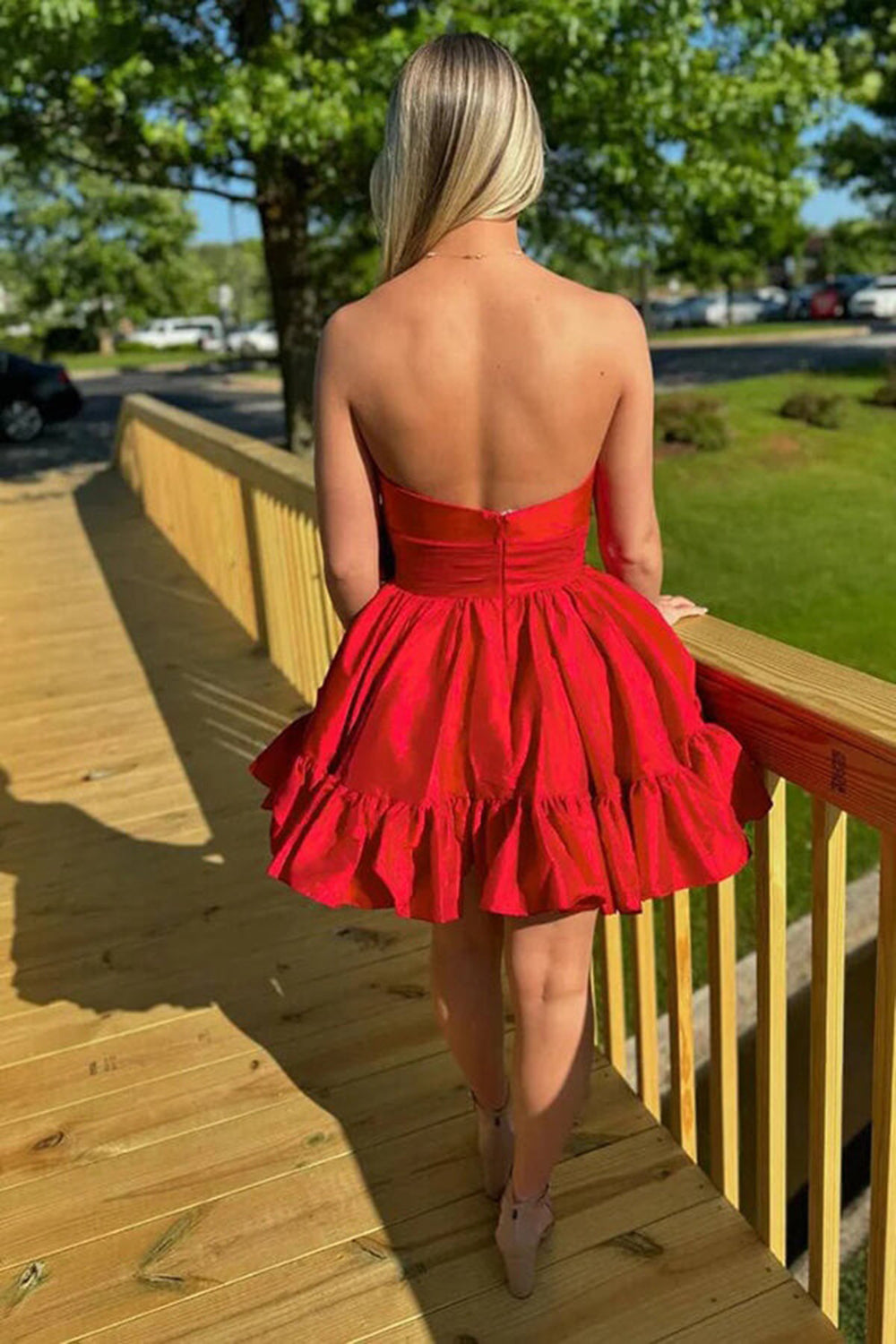 Misshow Fluffy Fuchsia Strapless A Line Tiered Short Homecoming Dress/Mini Dress with Bow