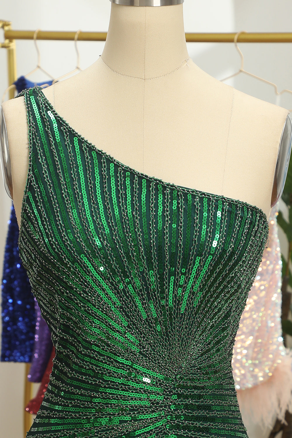 Misshow Glitter Dark Green One Shoulder Beaded Tight Homecoming Dress/Mini Dress