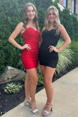 Misshow Glitter Red Sweetheart Tight Short Homecoming Dress/Mini Dress with Appliques