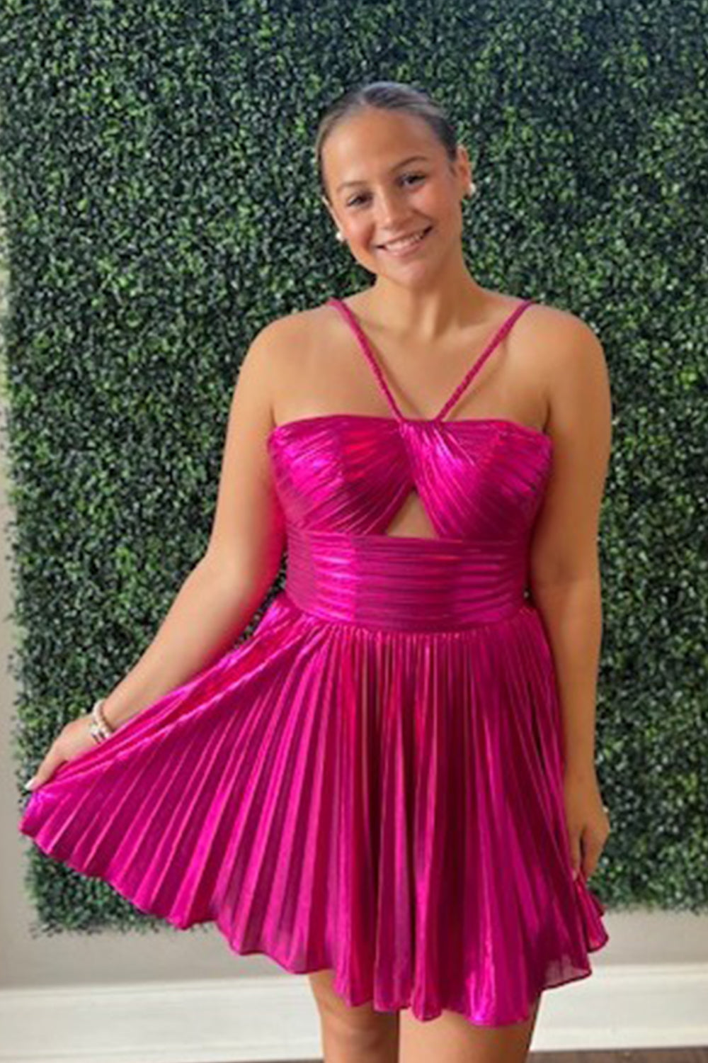 Misshow Golden A Line Halter Short Homecoming Dress/Mini Dress