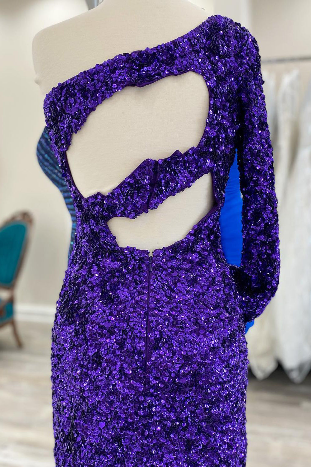 Misshow Golden Cut Out Open Back One Shoulder Sequins Homecoming Dress/Mini Dress