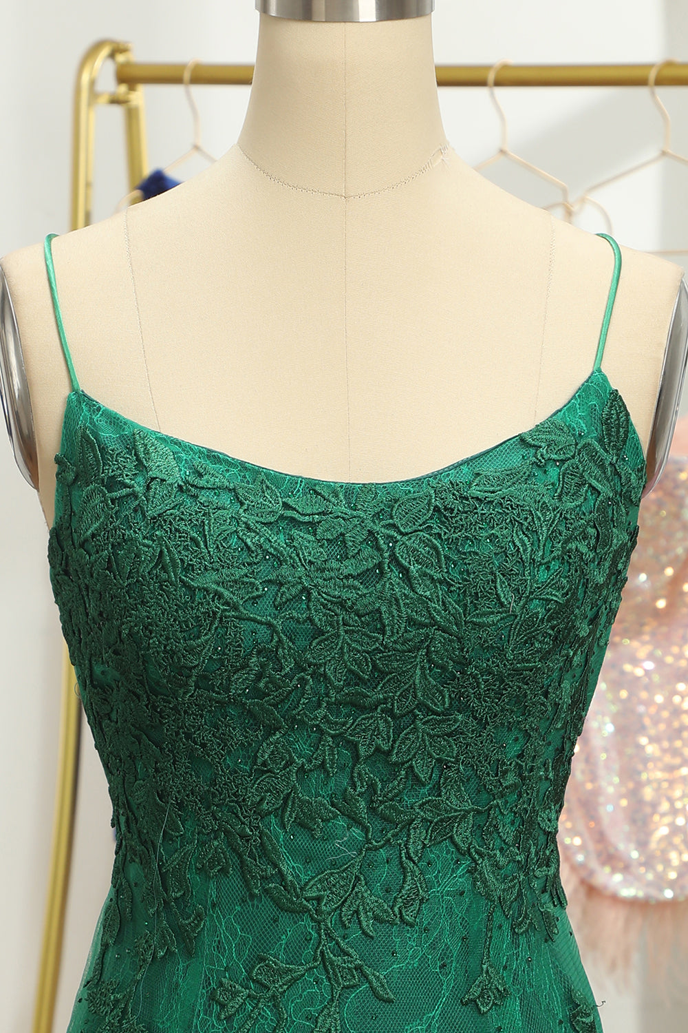 Misshow Green Lace Tight Homecoming Dress/Mini Dress