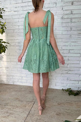 Misshow Green Sweetheart Homecoming Dress/Mini Dress with Appliques