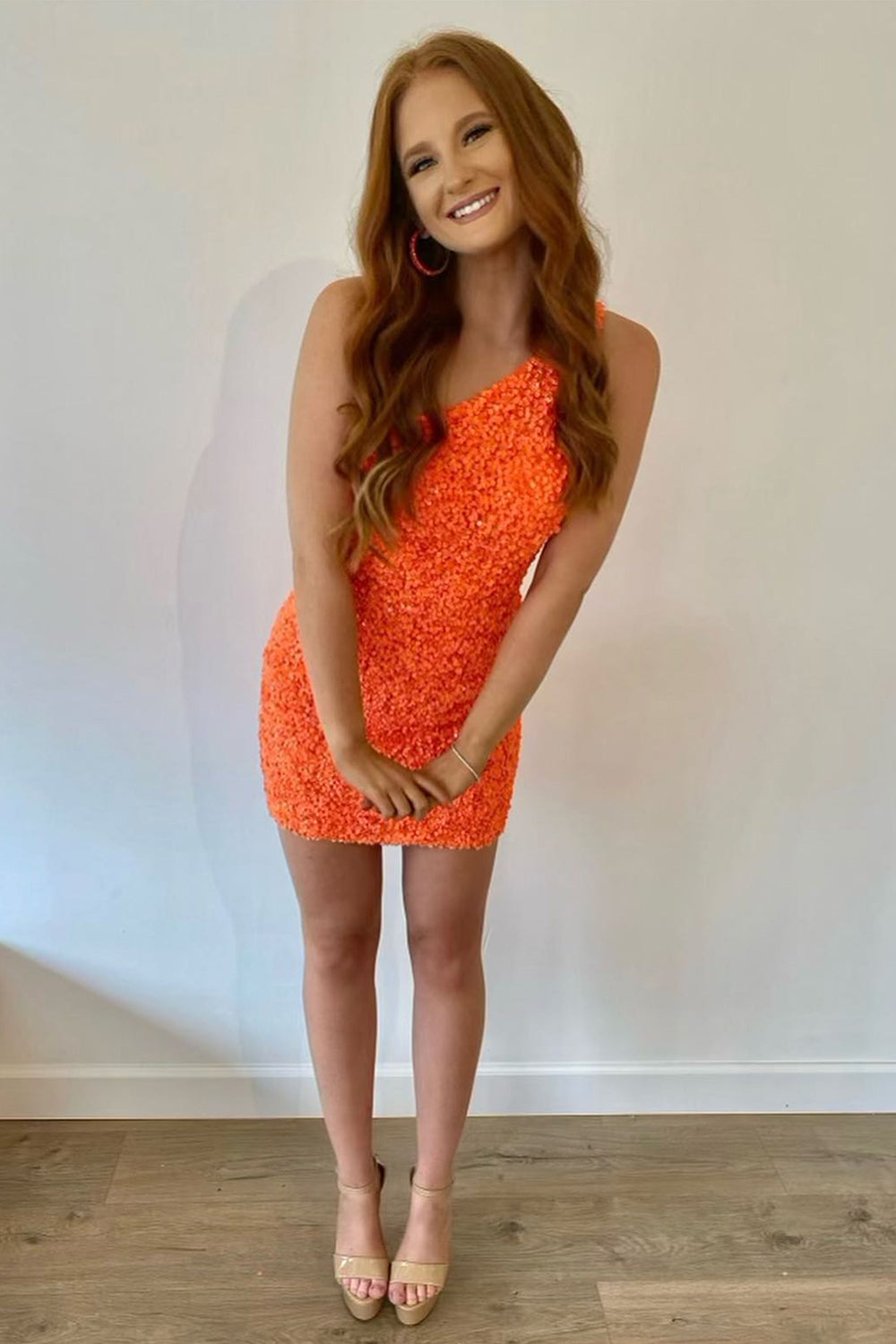 Misshow Orange One Shoulder Sequined Homecoming Dress/Mini Dress