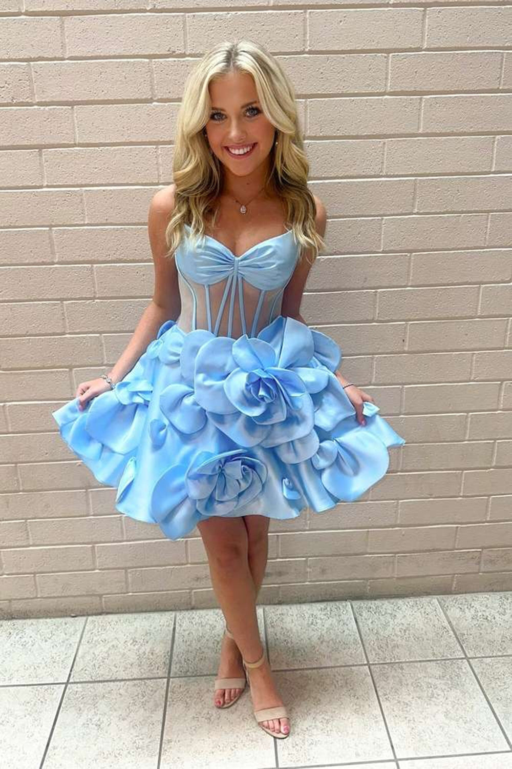Misshow Pink Corset A Line Short Homecoming Dress/Mini Dress With 3D Flowers