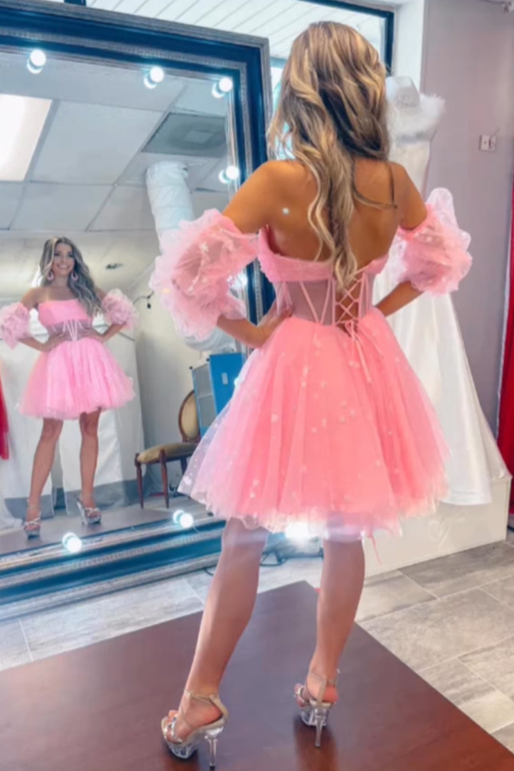 Misshow Pink Corset Detachable Sleeves A-Line Tulle Homecoming Dress/Mini Dress
